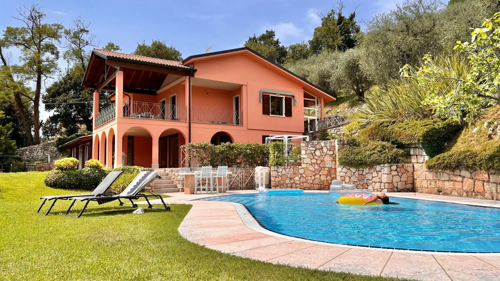 Villa Certi Olivi Caprino Veronese